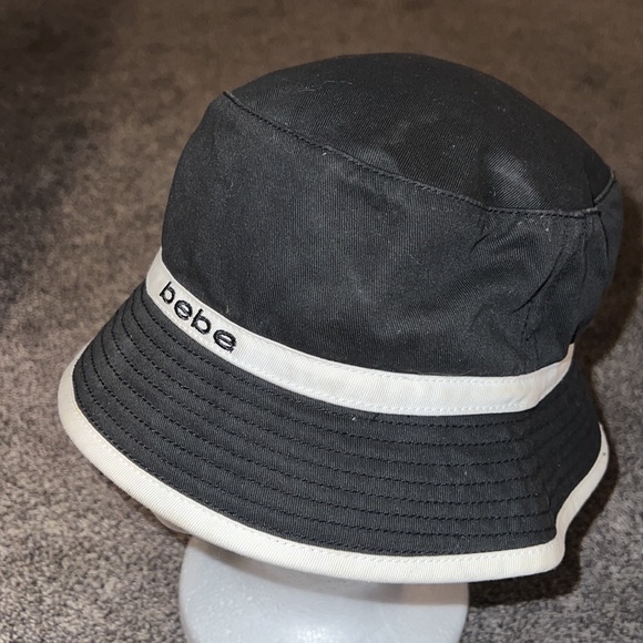 Bebe vintage hat, black with white. EUC. - Picture 5 of 9